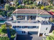 Maison de luxe de 5 pièces en vente à Nice, Provence...