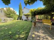 Maison de 9 pièces de luxe en vente à Nîmes, France