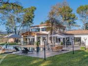Maison de 9 pièces de luxe en vente à Fayence, France