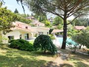 Maison de luxe de 6 pièces en vente à Goyrans, France