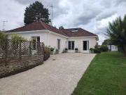 Maison de luxe de 6 pièces en vente à Lésigny, France