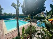 Maison de luxe de 6 pièces en vente à Pessac, France