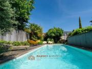 Maison de luxe de 7 chambres en vente à Rouen, Normandie