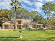 Maison de luxe de 7 pièces en location à Mougins, France