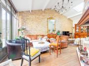 Maison de luxe de 7 pièces en vente à Châtillon, France