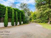 Maison de luxe de 7 pièces en vente à Écully, France