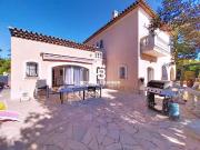 Maison de luxe de 7 pièces en vente à Fréjus, France