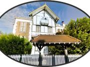 Maison de luxe de 7 pièces en vente à Meudon, France