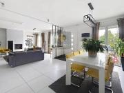 Maison de luxe de 7 pièces en vente à Yerres, France