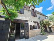 Maison de luxe de 8 pièces en vente à Bourdeilles, France