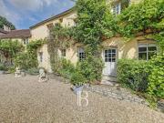 Maison de luxe de 8 pièces en vente à Feucherolles, France Maison de luxe de 8 pièces en vente à Feucherolles, France