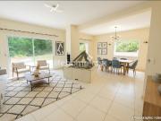 Maison de luxe de 8 pièces en vente à Gex, France