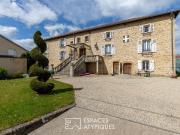 Maison de luxe de 9 pièces en vente à Chambley, Grand Est