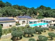 Maison de luxe de 9 pièces en vente à Flayosc, France