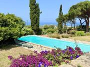 Maison de luxe de 9 pièces en vente à Lumio, France