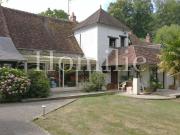 Maison de luxe de 9 pièces en vente à Seigy, Centre