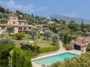 Maison de luxe de 9 pièces en vente à Le Bar sur Loup,...