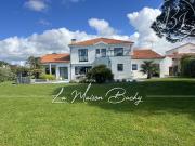 Maison de luxe en vente à Les Sables d'Olonne, France
