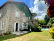 Maison de Maitre au coeur du village