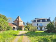 Maison de maître avec dépendance et piscine sur 1,6 hectare