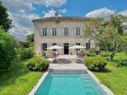 Maison de Maître avec piscine et gite 355m² Flaujagues