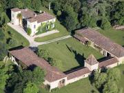 Maison de Maître et son pigeonnier porche du XVIIème...