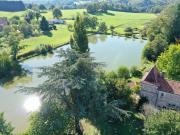 MAISON DE MAITRE XVIII è SUR 2 HA AVEC ÉTANG