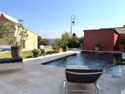 Maison de plain pied 120 m². 3 chambres. Piscine,...