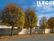 Maison de plain pied, 238 m² habitable, piscine, garage...