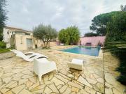 Maison de plain pied 4 chambres 150m² et une dépendance...