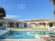 Maison de plain pied 4 chambres Piscine Calme