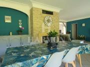 Maison de plain pied avec 3 chambres et jardin arboré...