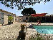 Maison de plain pied de 148 m2 avec piscine et T2 indépendan