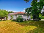 Maison de plain pied de 152 m² avec piscine