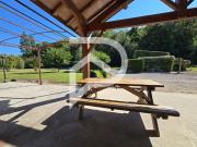 Maison de plain pied de 94 m² sur un parc de 4 000 m²....