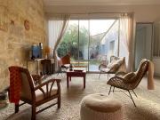 Maison de plain pied en pierre avec jardin CROIX BLANCHE