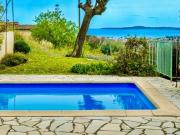 Maison de plain pied, vue mer, piscine