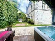 Maison de Prestige à Saint Etienne de Chigny Un Écrin de...