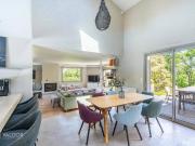 Maison de prestige de 173 m2 en vente Saint Romain au... Maison de prestige de 173 m2 en vente Saint Romain au...