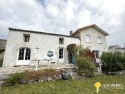 Maison de prestige de 261 m2 en vente Barzan, France