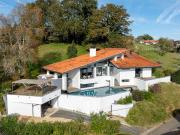 Maison de prestige de 280 m2 en vente Villefranque, France