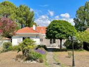 Maison de qualité + logement indépendant quartier boisé