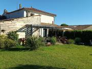 Maison de trois chambres situées dans un cadre tranquille, à