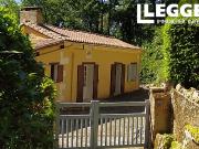 Maison de vacances de 4 pièces avec 2 chambres. Cabanon...