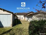 Maison de village 8 pièces 229 m² Maison de village 8 pièces 229 m²