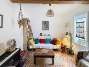 MAISON DE VILLAGE AVEC GARAGE, ESTAGEL