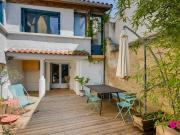 MAISON DE VILLAGE AVEC JARDIN