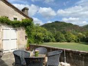 Maison de village avec jardin