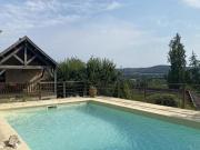 Maison de village avec piscine et vue !