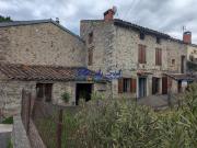 Maison de village avec vue dégagée et caves